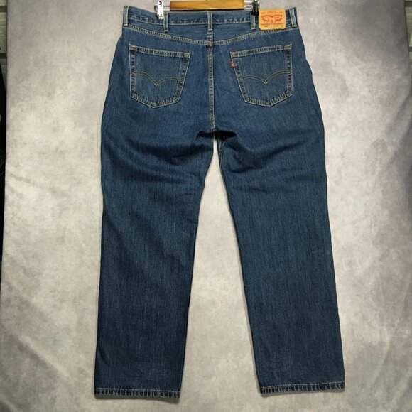 Levis Mens 550 Relaxed Fit Blue Jeans size 40x32 Cotton Denim Pants Copper Rivet - Picture 3 of 16